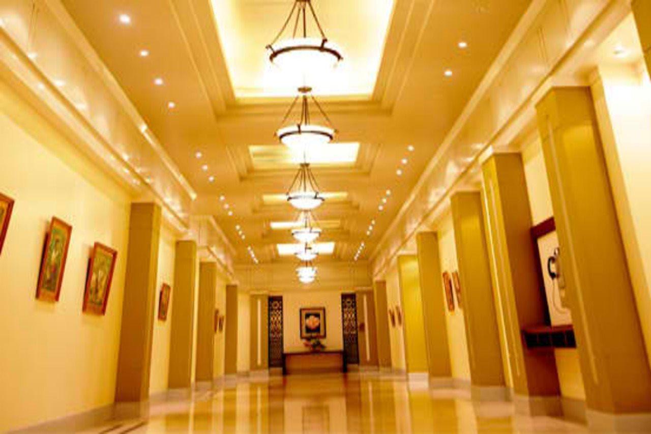 The Royal Mandaya Hotel Davao City Exteriér fotografie