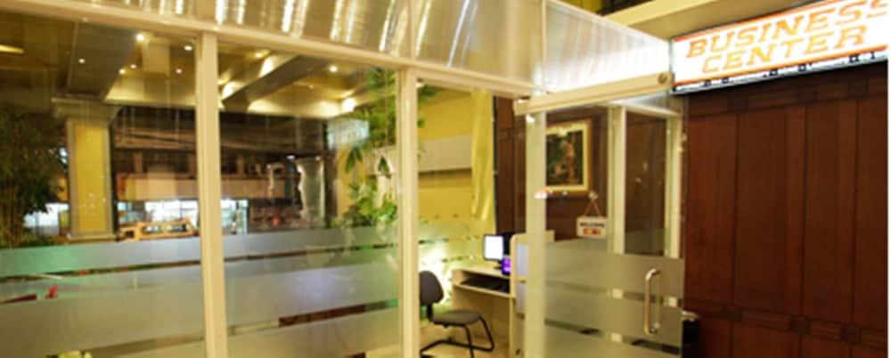 The Royal Mandaya Hotel Davao City Exteriér fotografie