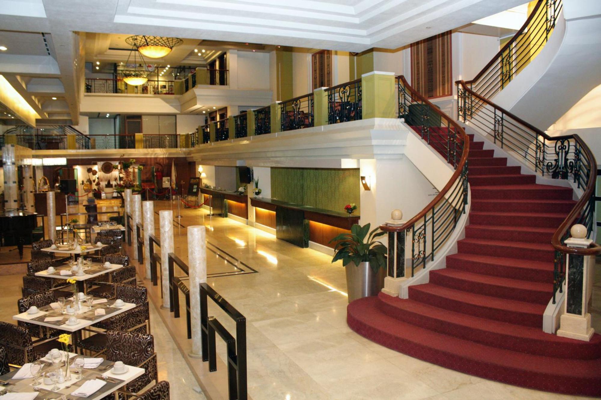 The Royal Mandaya Hotel Davao City Exteriér fotografie
